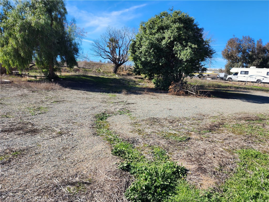 25063 Monroe Avenue Property Photo 18