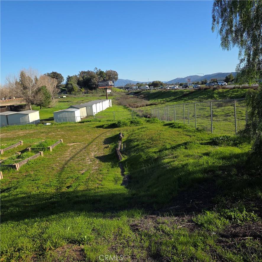 25063 Monroe Avenue Property Photo 19