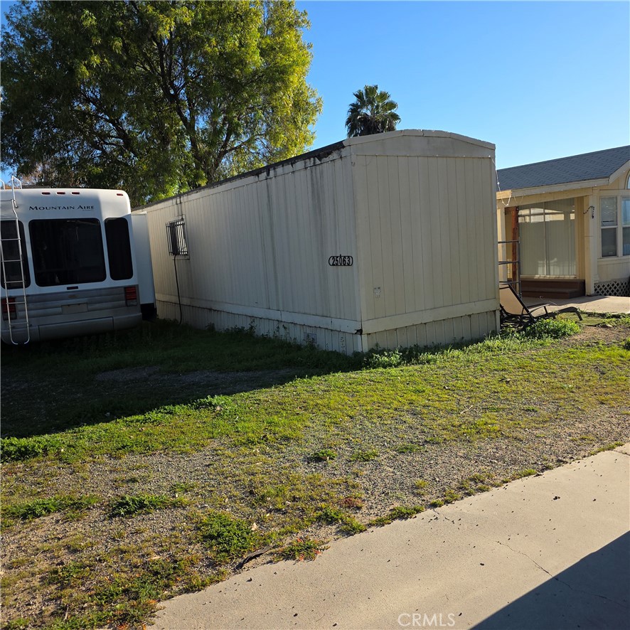25063 Monroe Avenue Property Photo 23