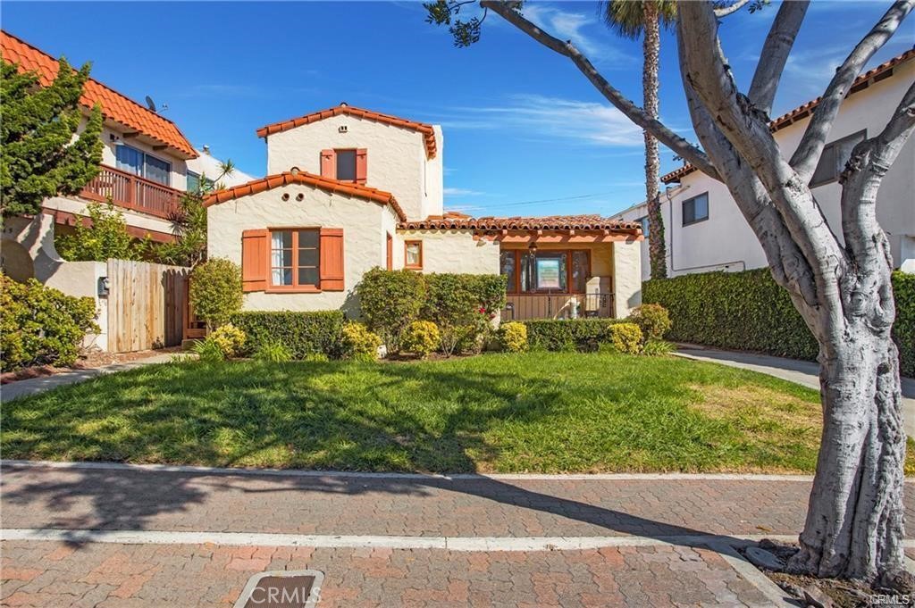 251 Avenida Del Mar B Property Photo 6