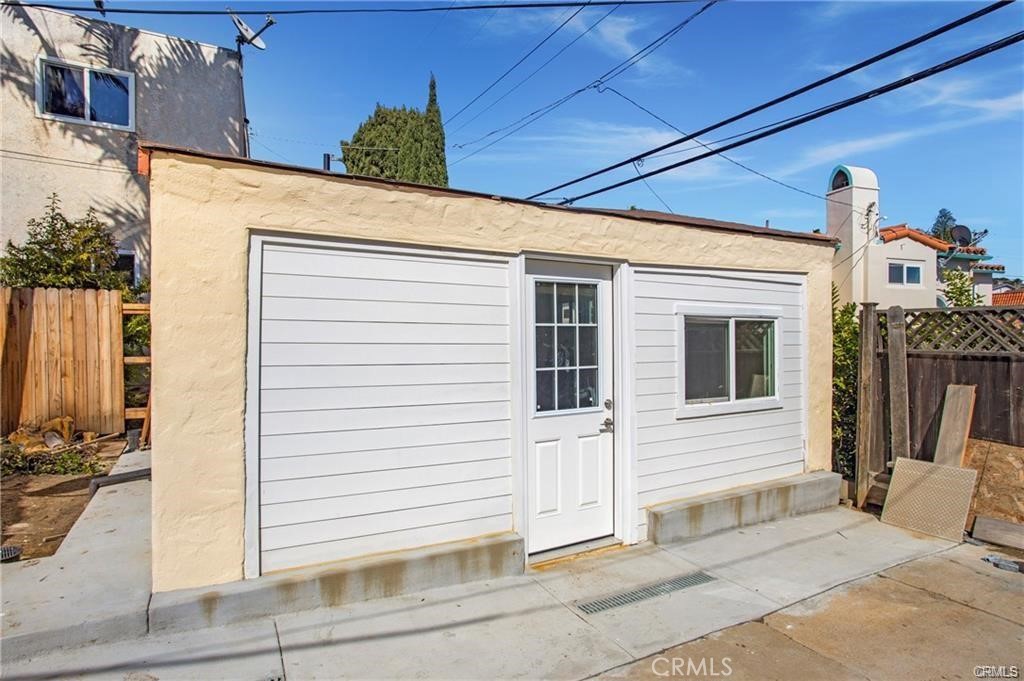 251 Avenida Del Mar B Property Photo 7