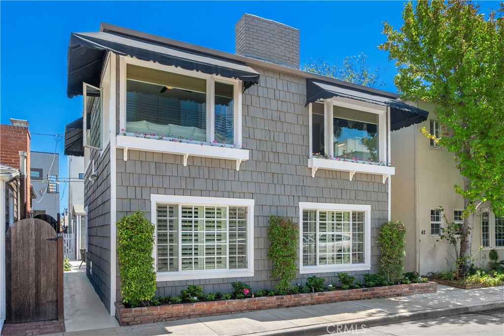 44 59th Property Photo 10