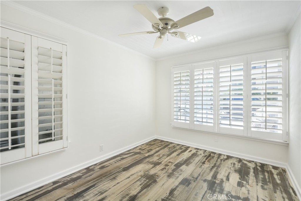 44 59th Property Photo 21