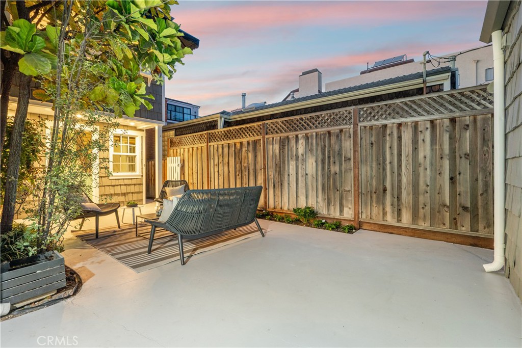 44 59th Property Photo 48