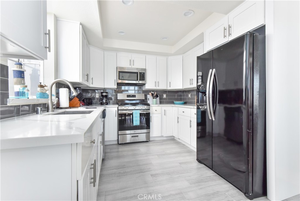 16791 Bayview Drive Property Photo 12