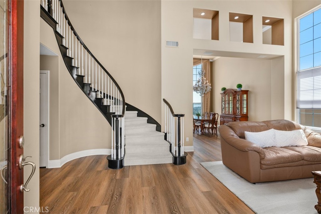 71 Golf Ridge Drive Property Photo 5