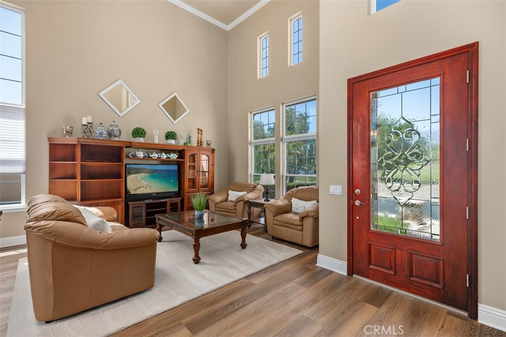 71 Golf Ridge Drive Property Photo 6