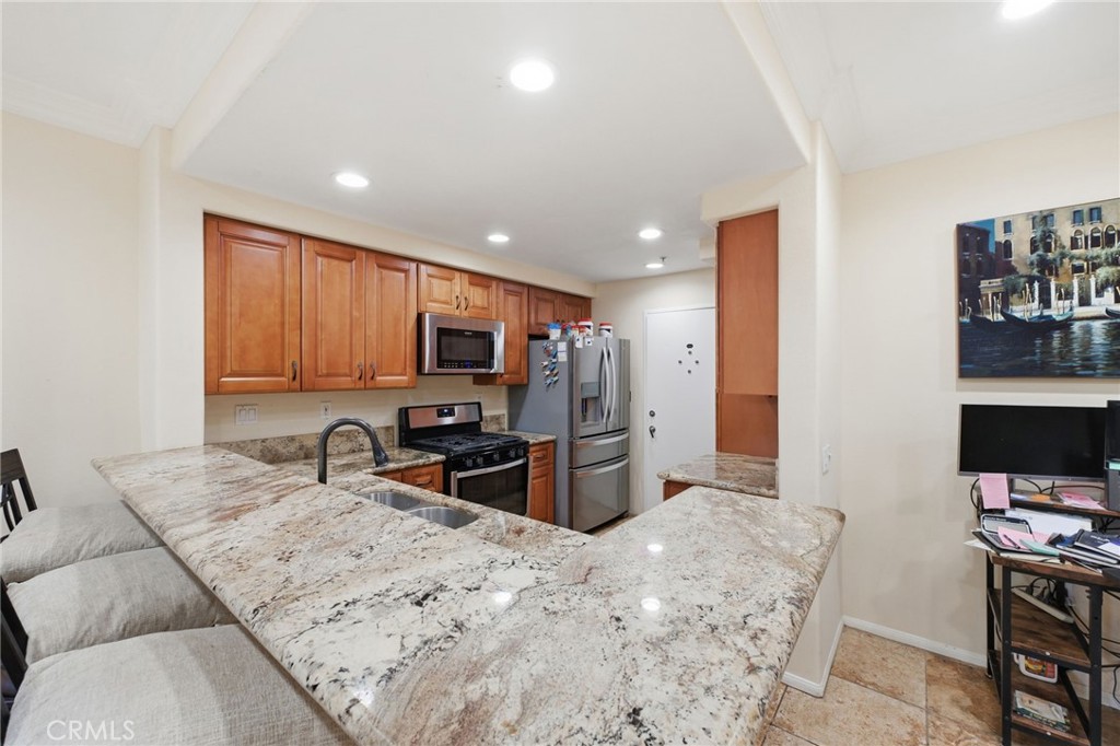 902 Solvay Aisle Property Photo 15