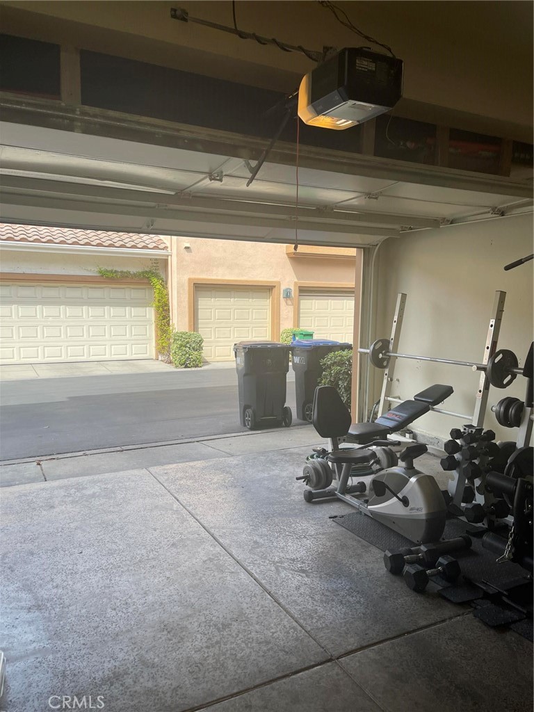 902 Solvay Aisle Property Photo 38