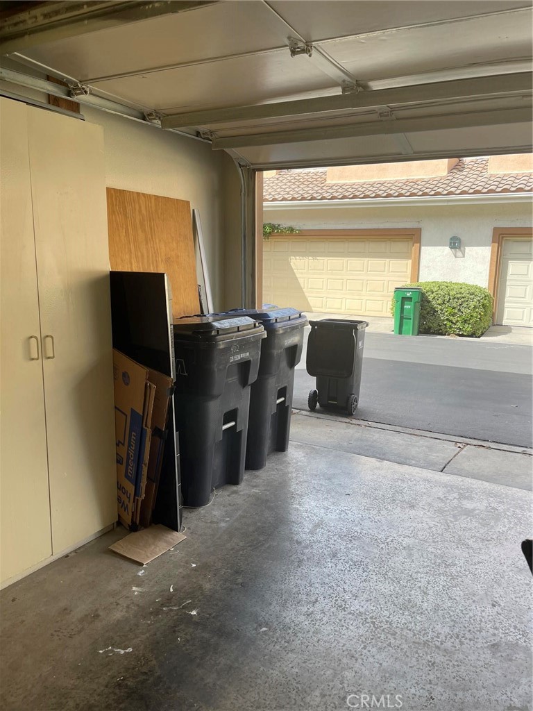 902 Solvay Aisle Property Photo 41