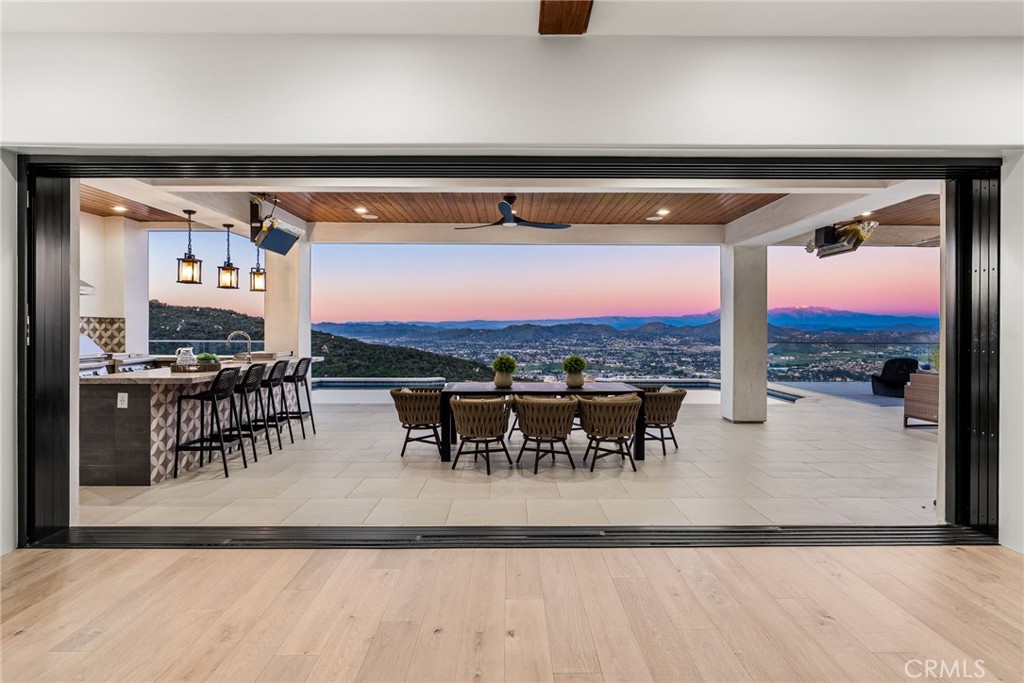 37730 Via Baya Property Photo 8