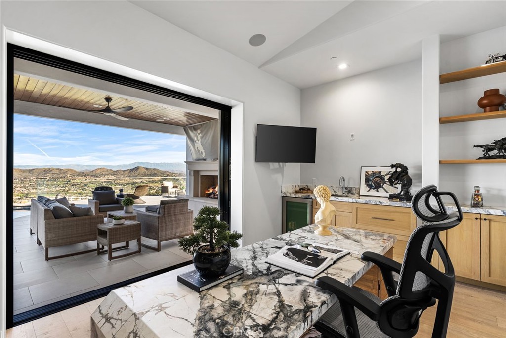 37730 Via Baya Property Photo 20