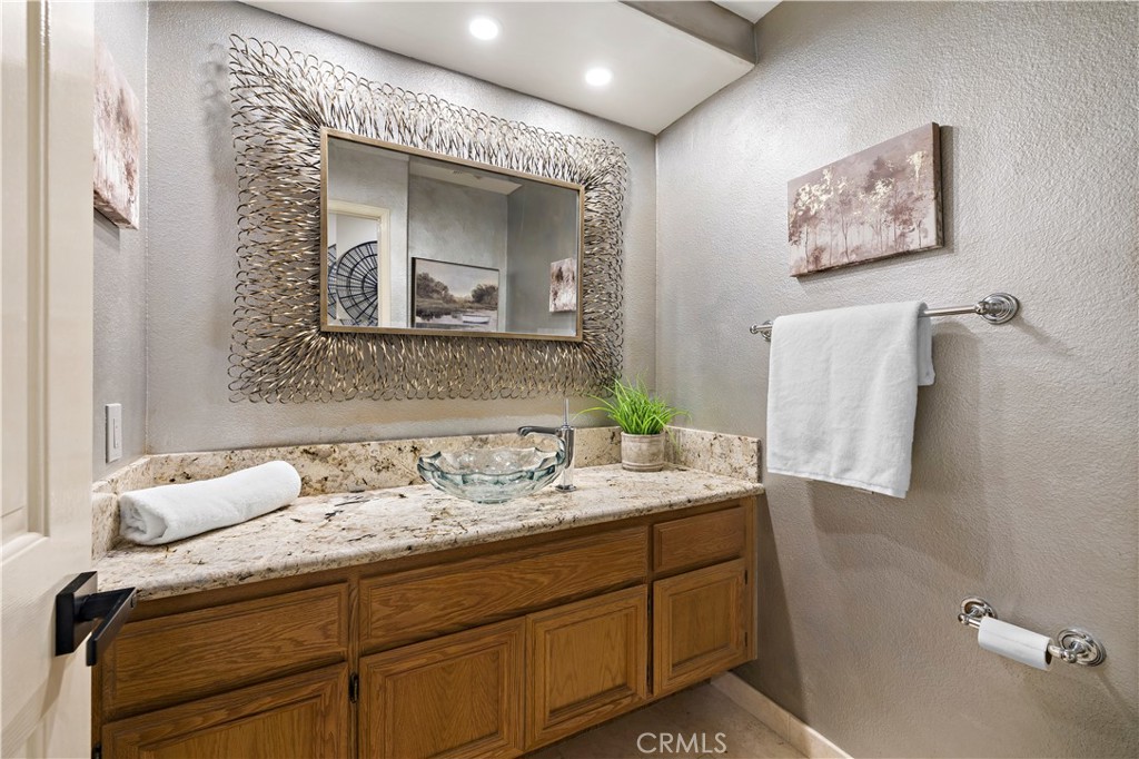 2 Shadyside Property Photo 22