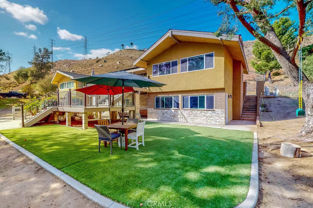 2846 Willow Glen Drive Property Photo 3