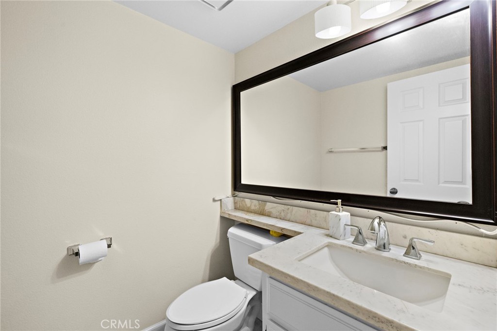 6 Fieldflower Property Photo 18