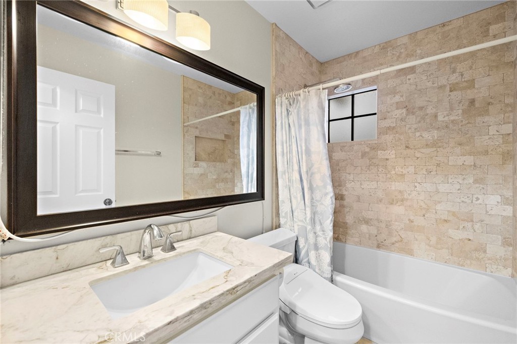 6 Fieldflower Property Photo 28