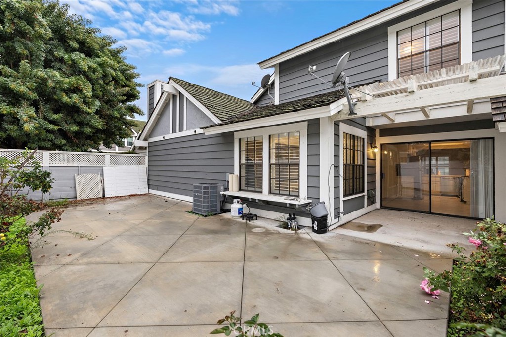 6 Fieldflower Property Photo 30