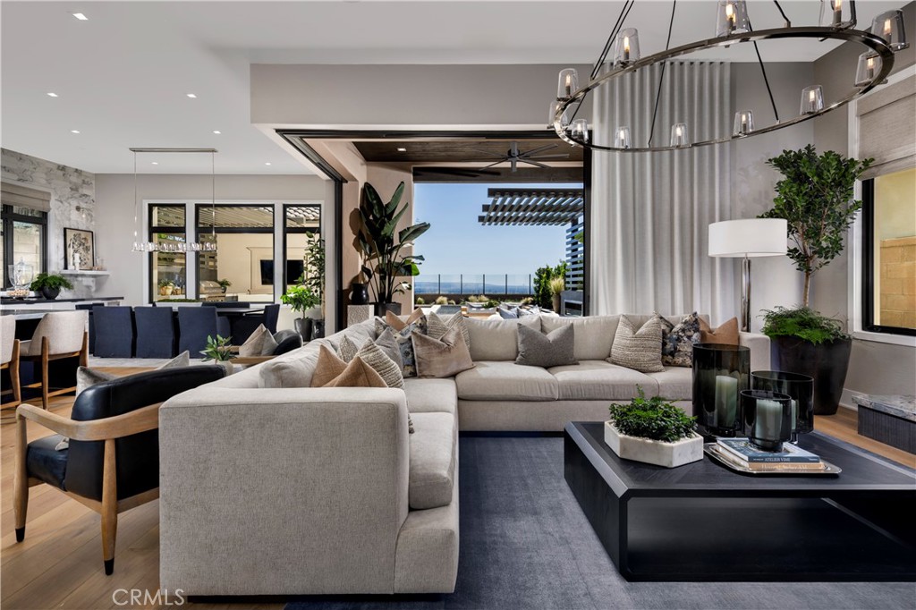 548 Peninsula Property Photo 10