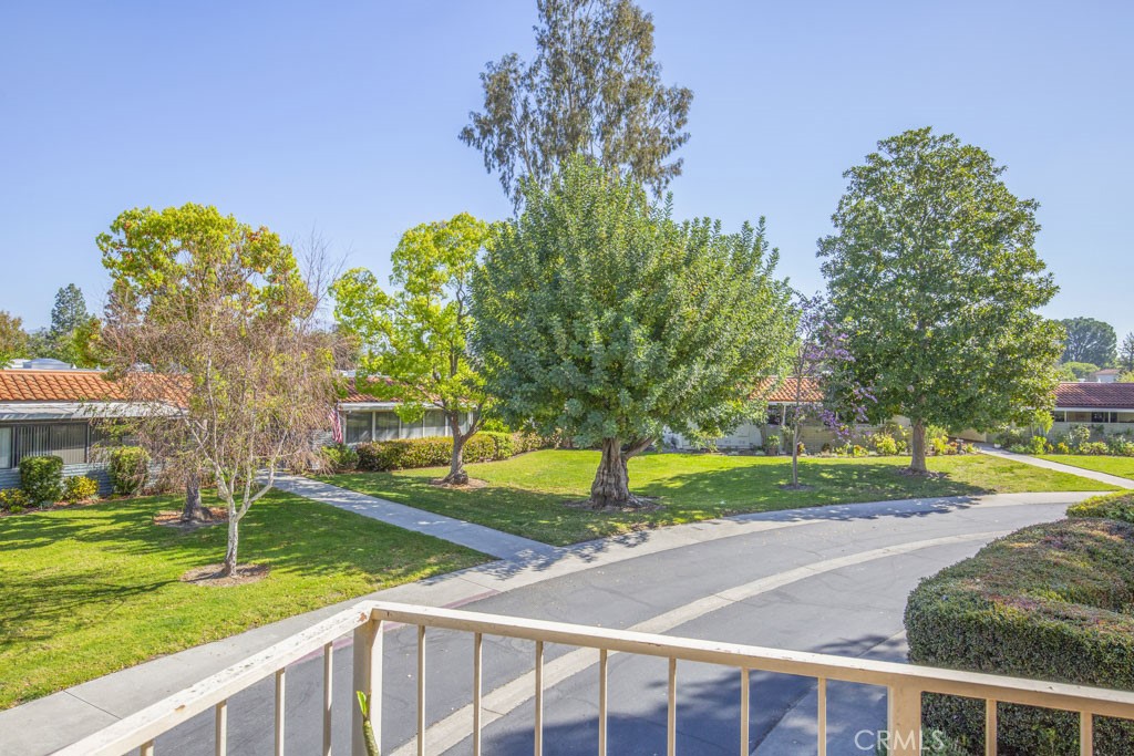 860 Ronda Mendoza D Property Photo 10