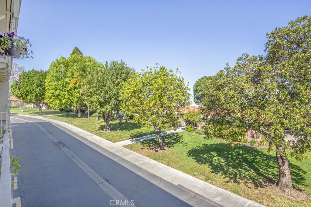 860 Ronda Mendoza D Property Photo 11