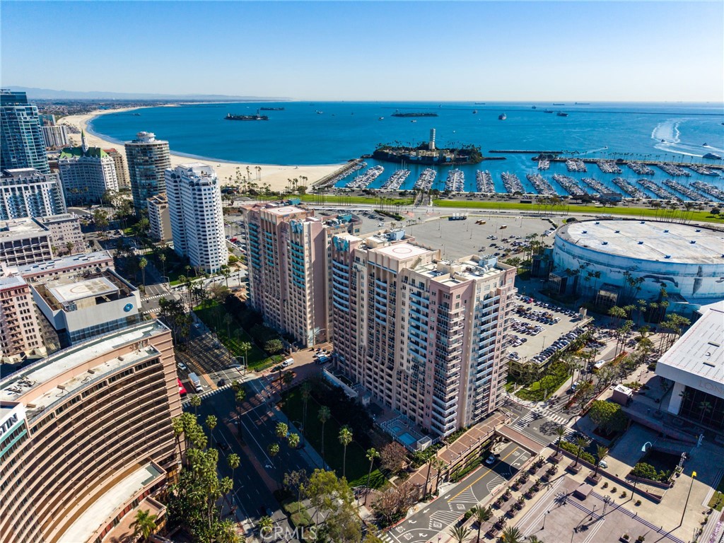 388 E Ocean Boulevard 305 Property Photo 2