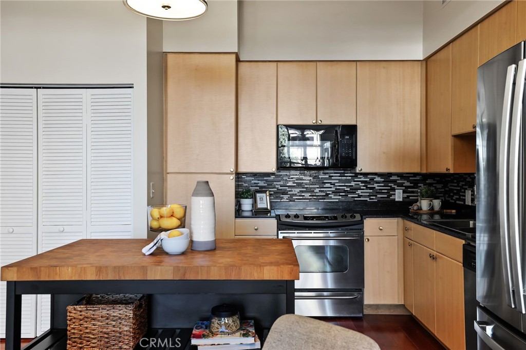 388 E Ocean Boulevard 305 Property Photo 15