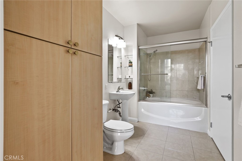 388 E Ocean Boulevard 305 Property Photo 22