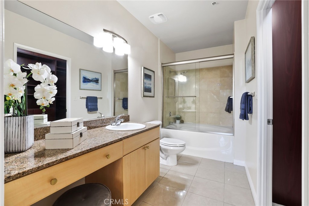 388 E Ocean Boulevard 305 Property Photo 27