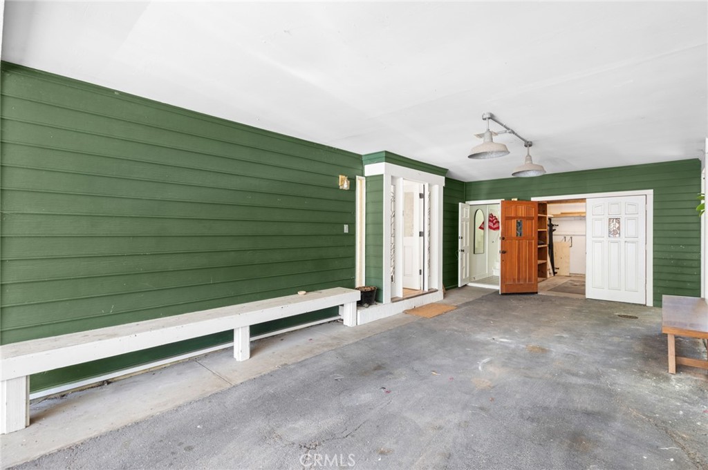 31913 9th Property Photo 12