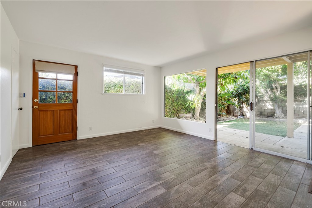 31913 9th Property Photo 15
