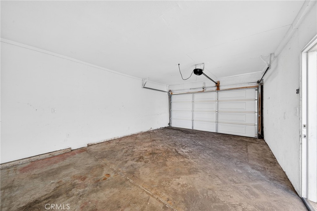 1905 E Palmer Property Photo 32