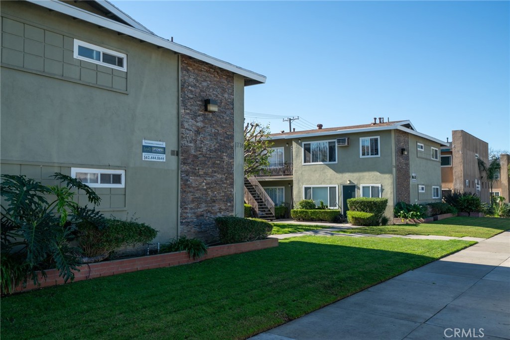 1774 1780 W Juno Avenue Property Photo 2