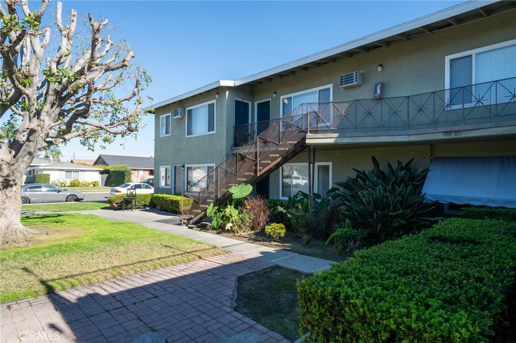 1774 1780 W Juno Avenue Property Photo 6