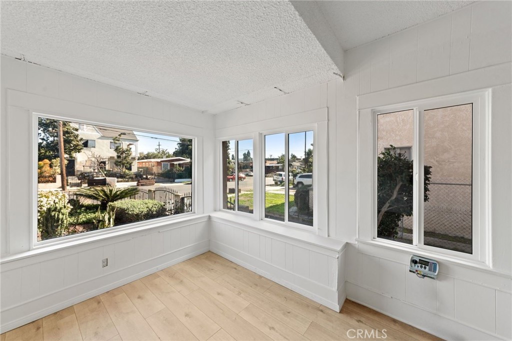 3959 Denker Avenue Property Photo 18