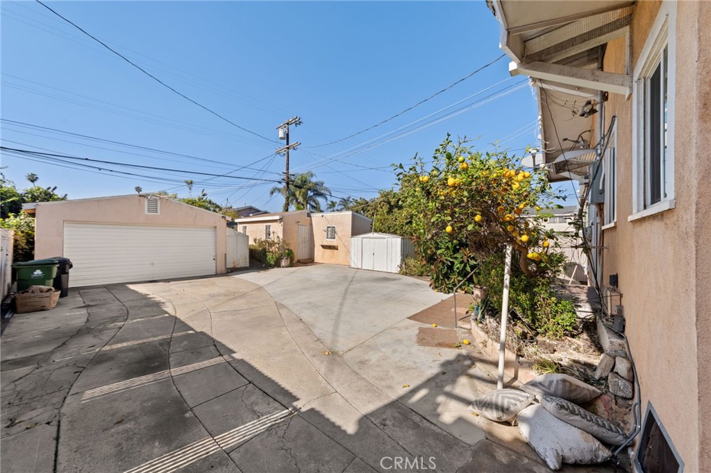 3959 Denker Avenue Property Photo 36