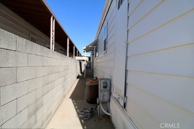 2261 Lake Crest Lane 83 Property Photo 22
