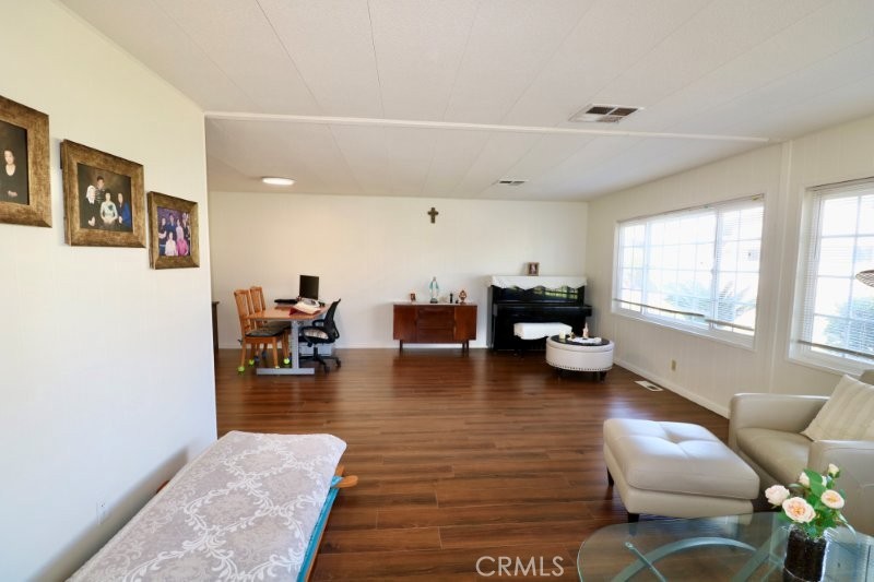 2261 Lake Crest Lane 83 Property Photo 25