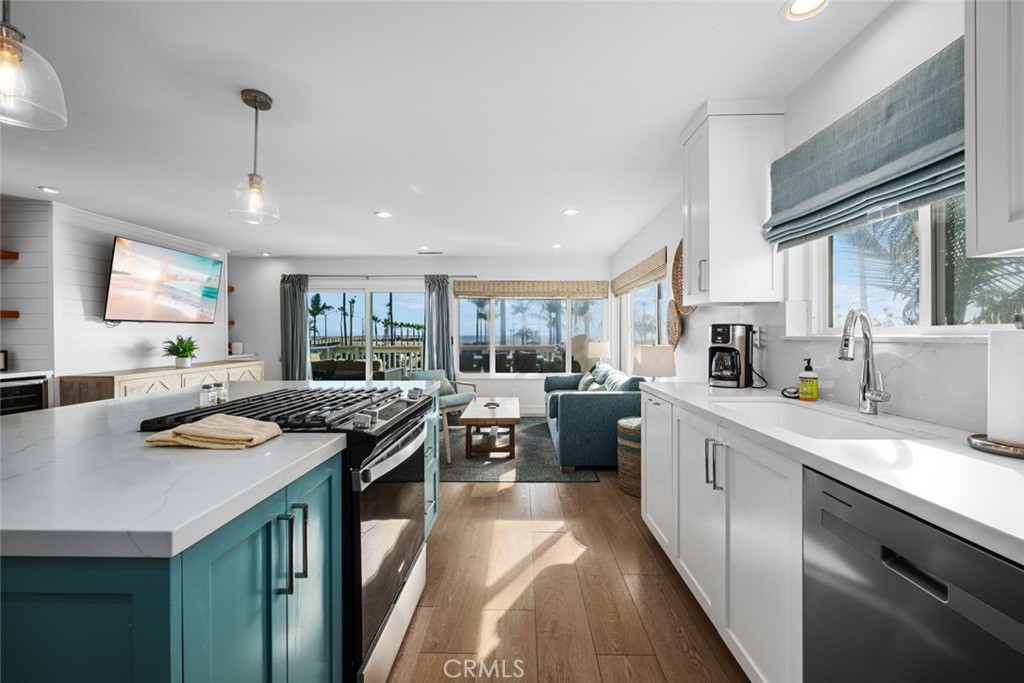 700 E Oceanfront Property Photo 41