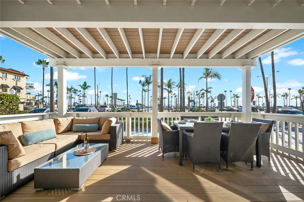 700 E Oceanfront Property Photo 54