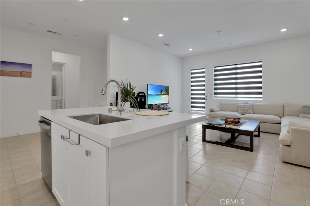 145 Sash Property Photo 2