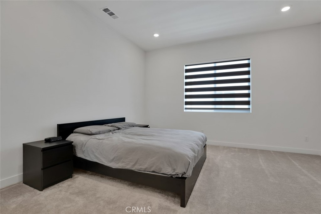 145 Sash Property Photo 11