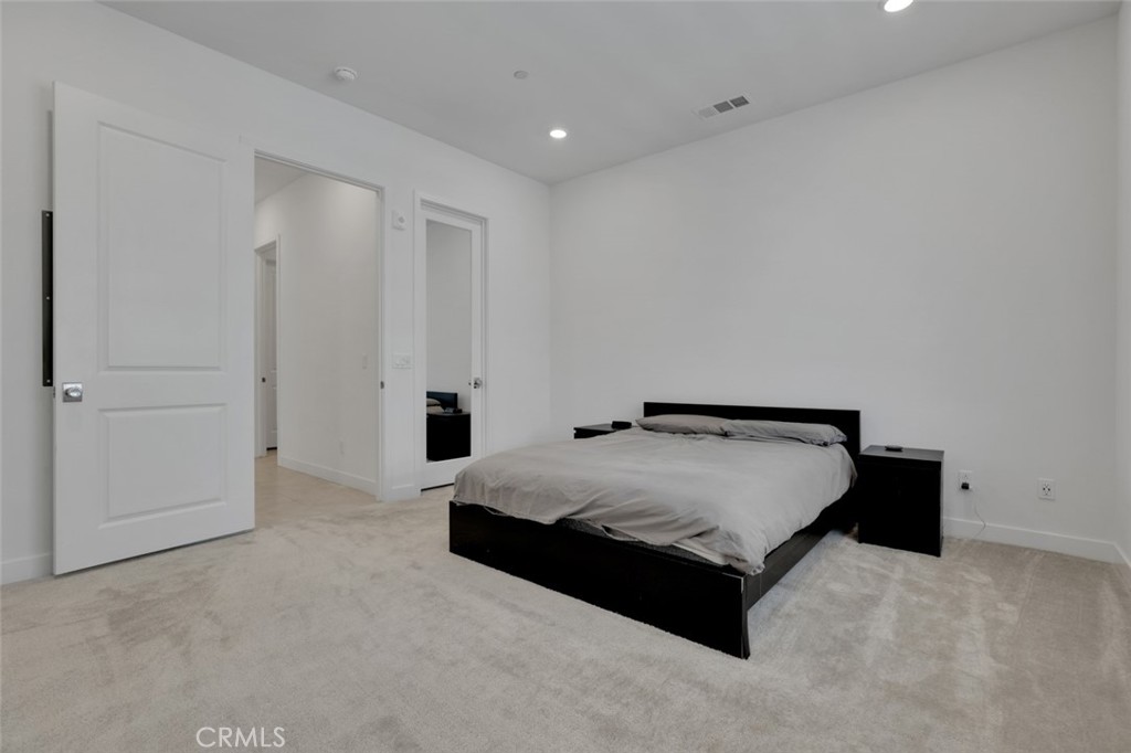 145 Sash Property Photo 12