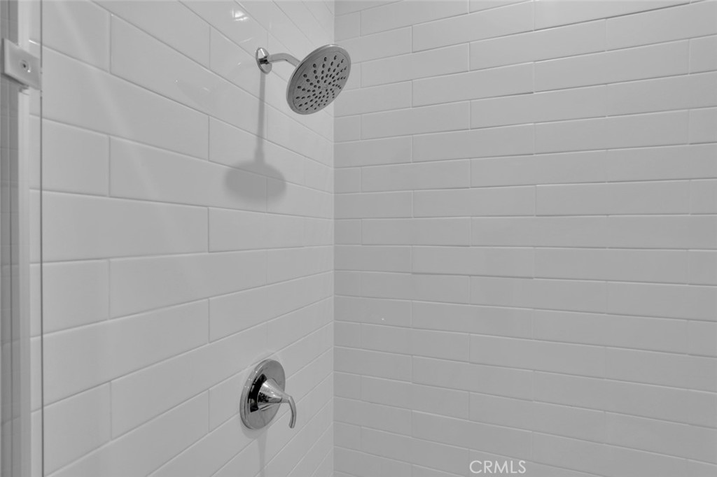 145 Sash Property Photo 14