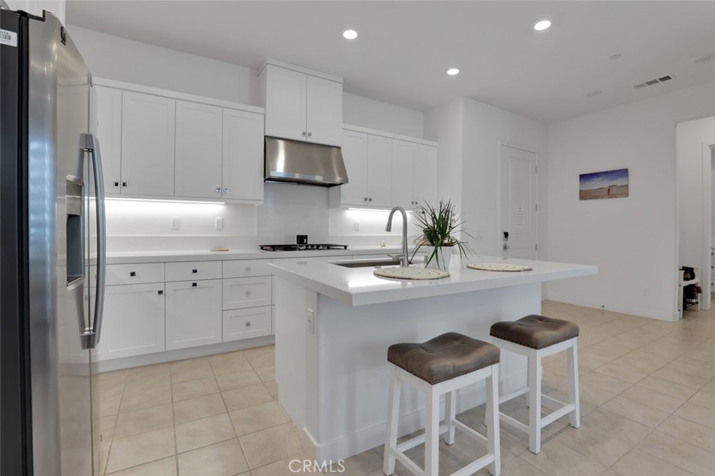 145 Sash Property Photo 18
