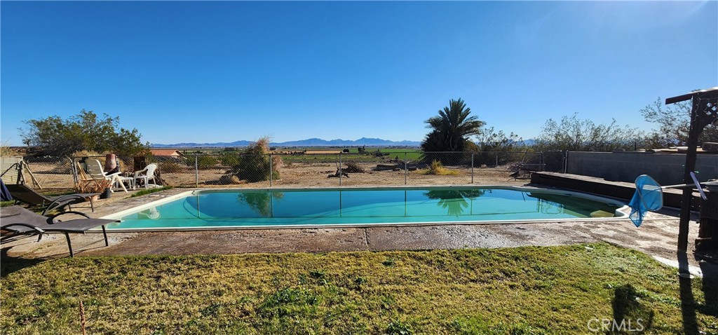 12491 Toby Lane Property Photo 3