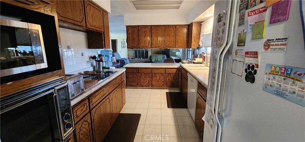 12491 Toby Lane Property Photo 10