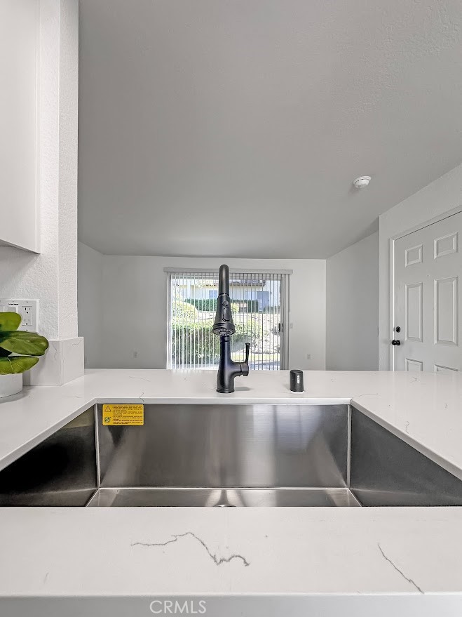 1365 Crafton Property Photo 6