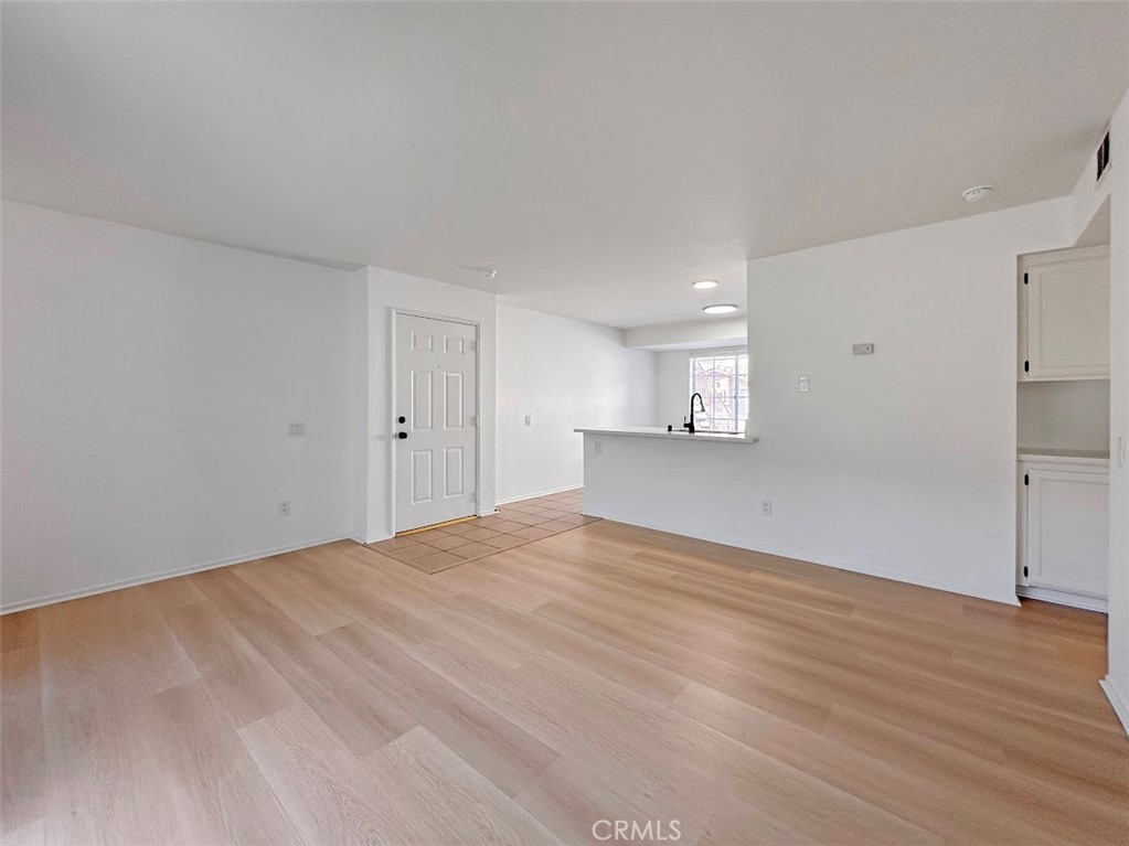 1365 Crafton Property Photo 7