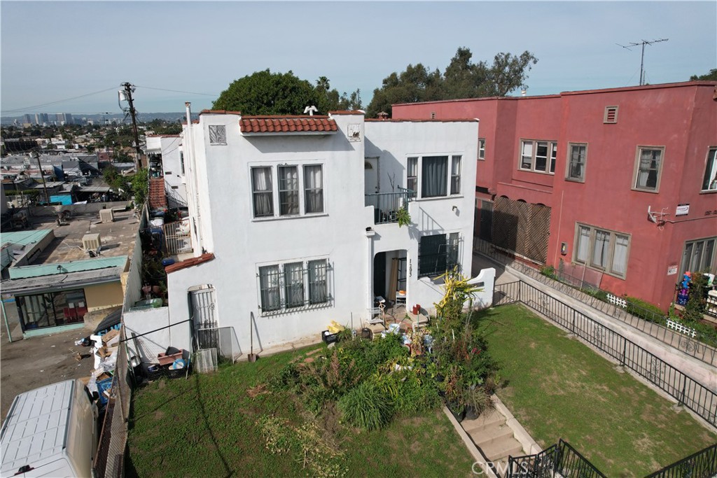 1291 Queen Anne Property Photo 4