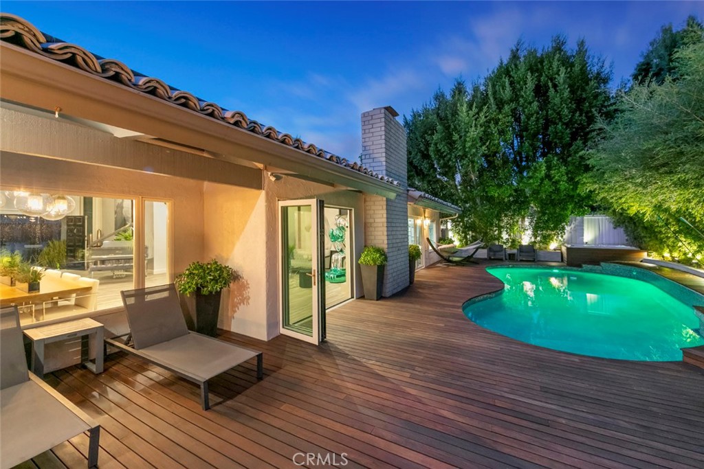 13692 Jenet Property Photo 16